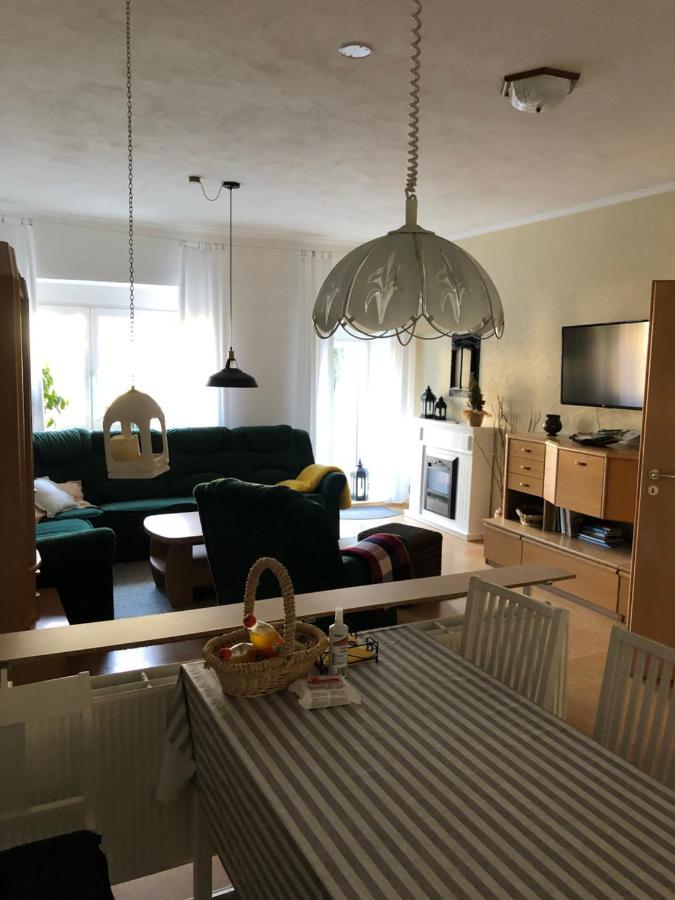 Ferienappartment Mit Schlafzimmer Farschweiler Dış mekan fotoğraf