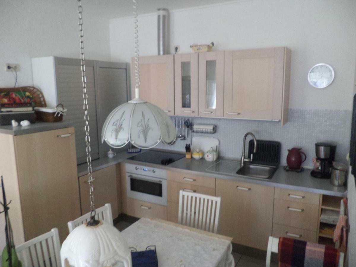 Ferienappartment Mit Schlafzimmer Farschweiler Dış mekan fotoğraf