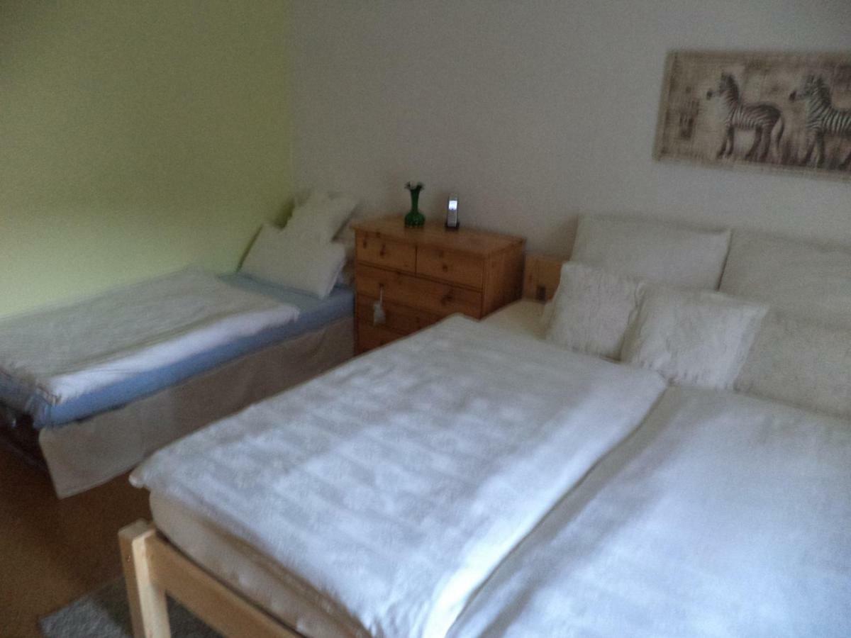Ferienappartment Mit Schlafzimmer Farschweiler Dış mekan fotoğraf