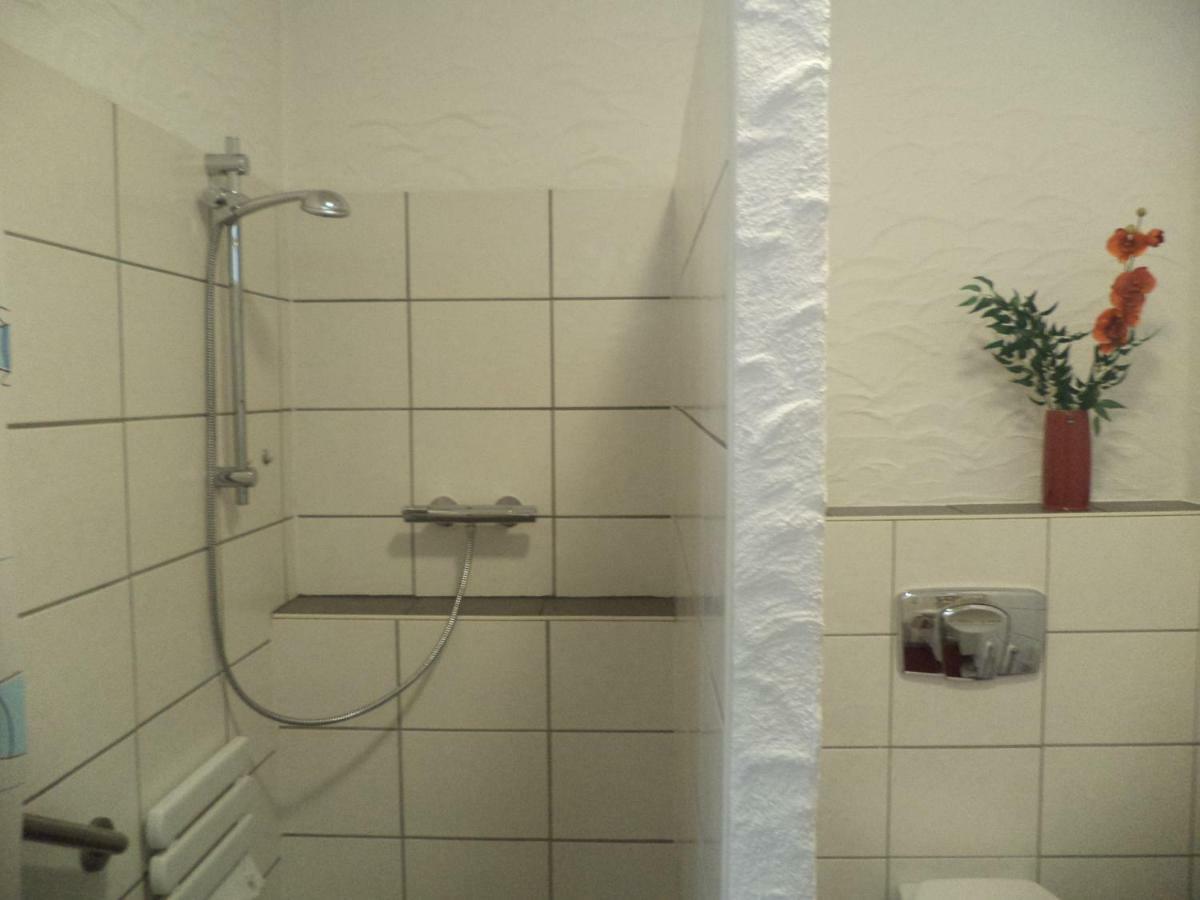 Ferienappartment Mit Schlafzimmer Farschweiler Dış mekan fotoğraf